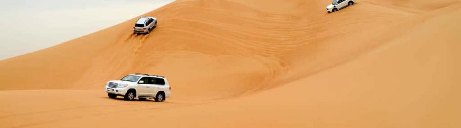 mit-jeeps-durch-die-wueste-dubais-incentive-reise-b-ceed. Incentive Reise nach Dubai für Firmen - Wüsten Safari mit Jeeps und Beduinen Zelten