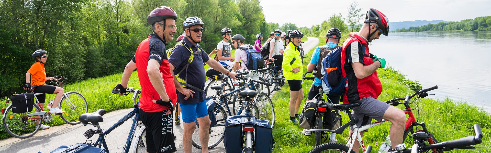 Scavenger-hunt-with-a-bicycle