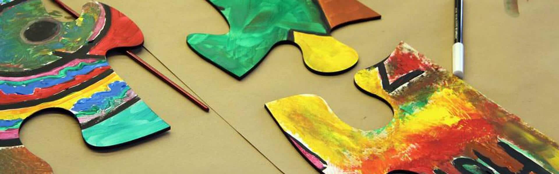 Das Teambuilding Event mit XXL Puzzle und Acryl-Farben
