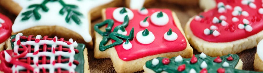 weihnachtsbäckerei-im-team-b-ceed In der Weihnachtsbäckerei wird zur Weihnachtsfeier mit der Firma gebacken | b-ceed: events