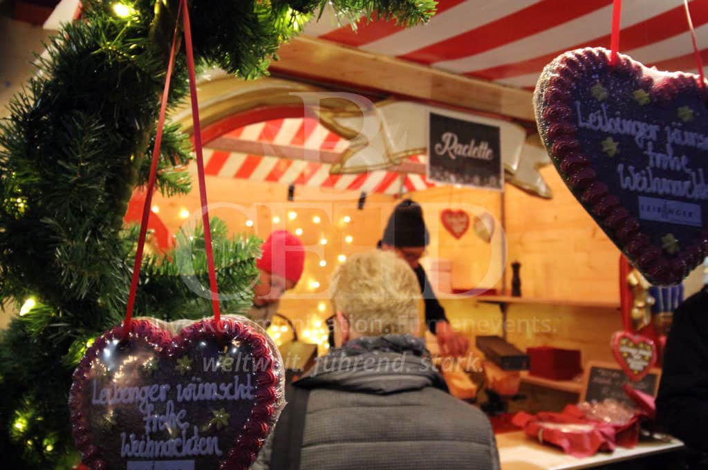 food-stand-raclette-mobile-christmas-market-b-ceed-events