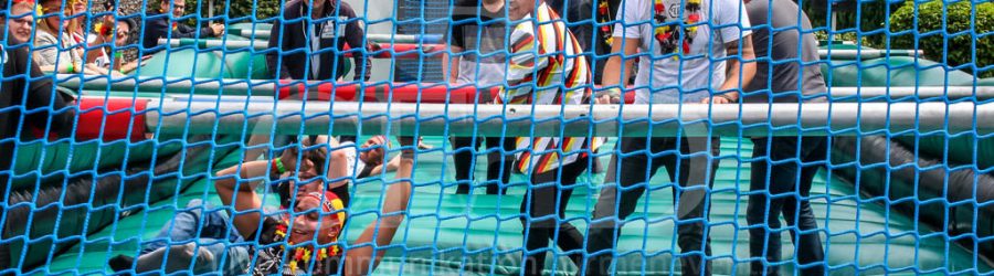 menschenkicker-spaß-module-wm-dorf-fussball-firma-b-ceed-events Sportliche Aktivitäten beim Teamevent mit b-ceed