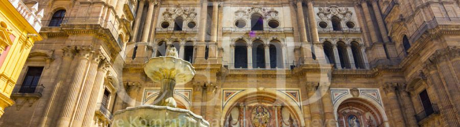 domplatz-bischofspalast-malaga-andalusien-firmenreise-b-ceed-travel Der Domplatz mit dem Bischofspalast auf der Städtereise nach Málaga mit b-ceed: travel
